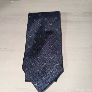 Nautica Blue and Gold Geometric Silk Tie
